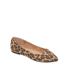 Load image into Gallery viewer, Leopard Ballet Flats
